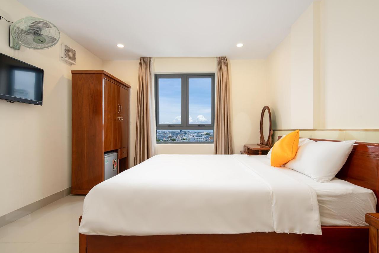 Lotus Rock 05 Hotel Дананг Экстерьер фото